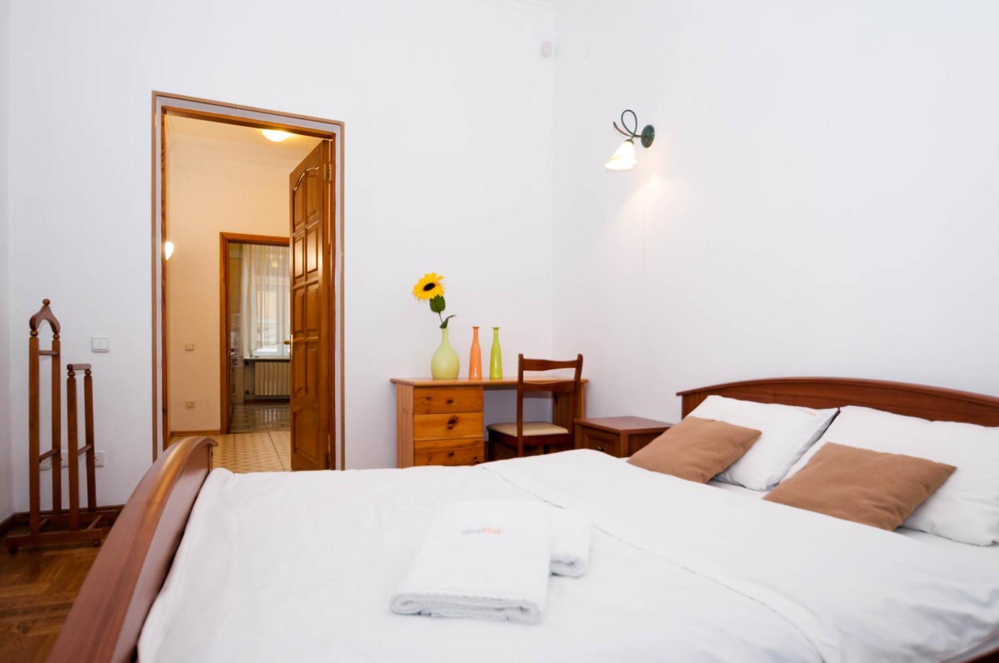 Central Apartments Kiev Extérieur photo