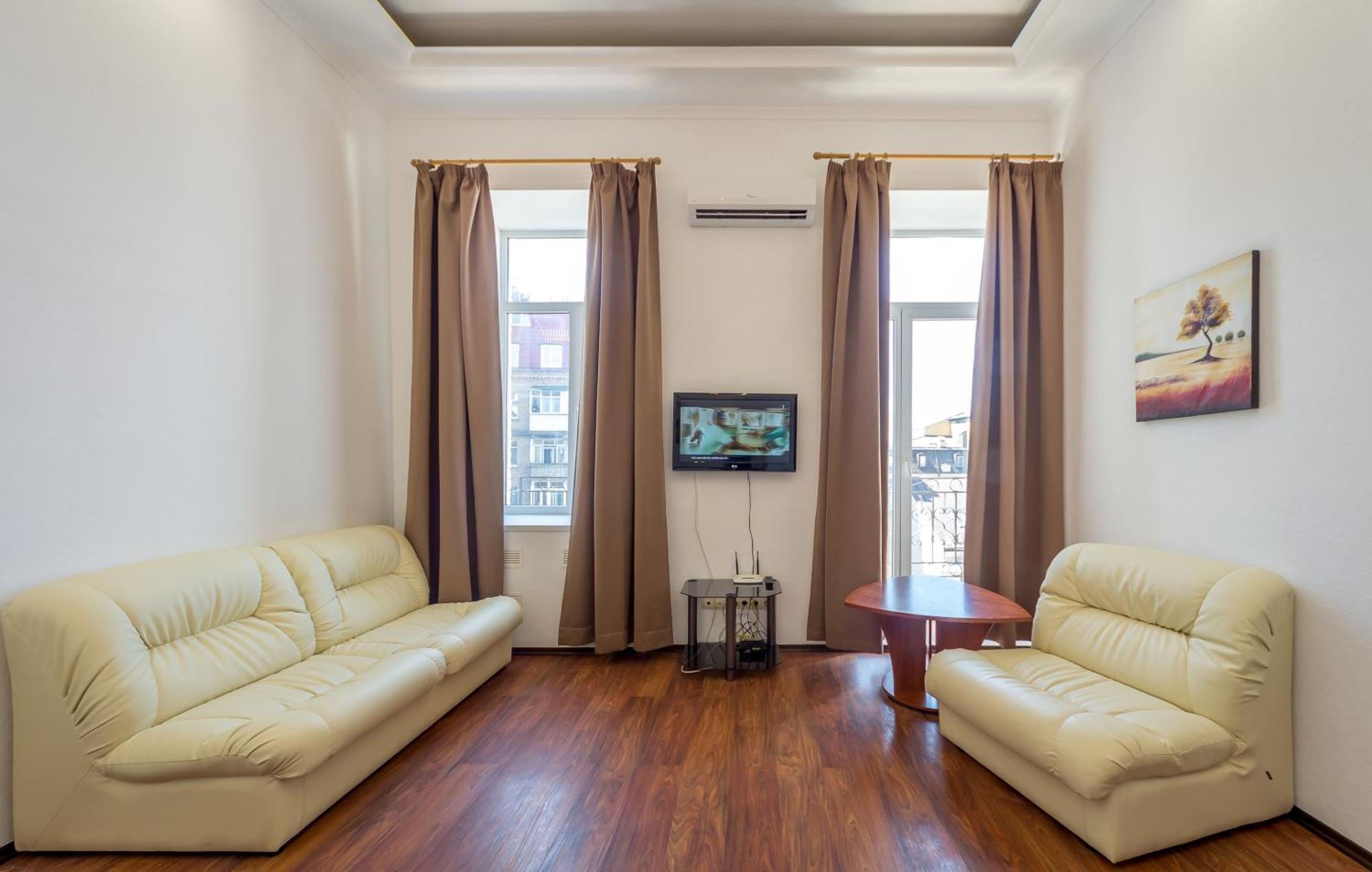 Central Apartments Kiev Extérieur photo