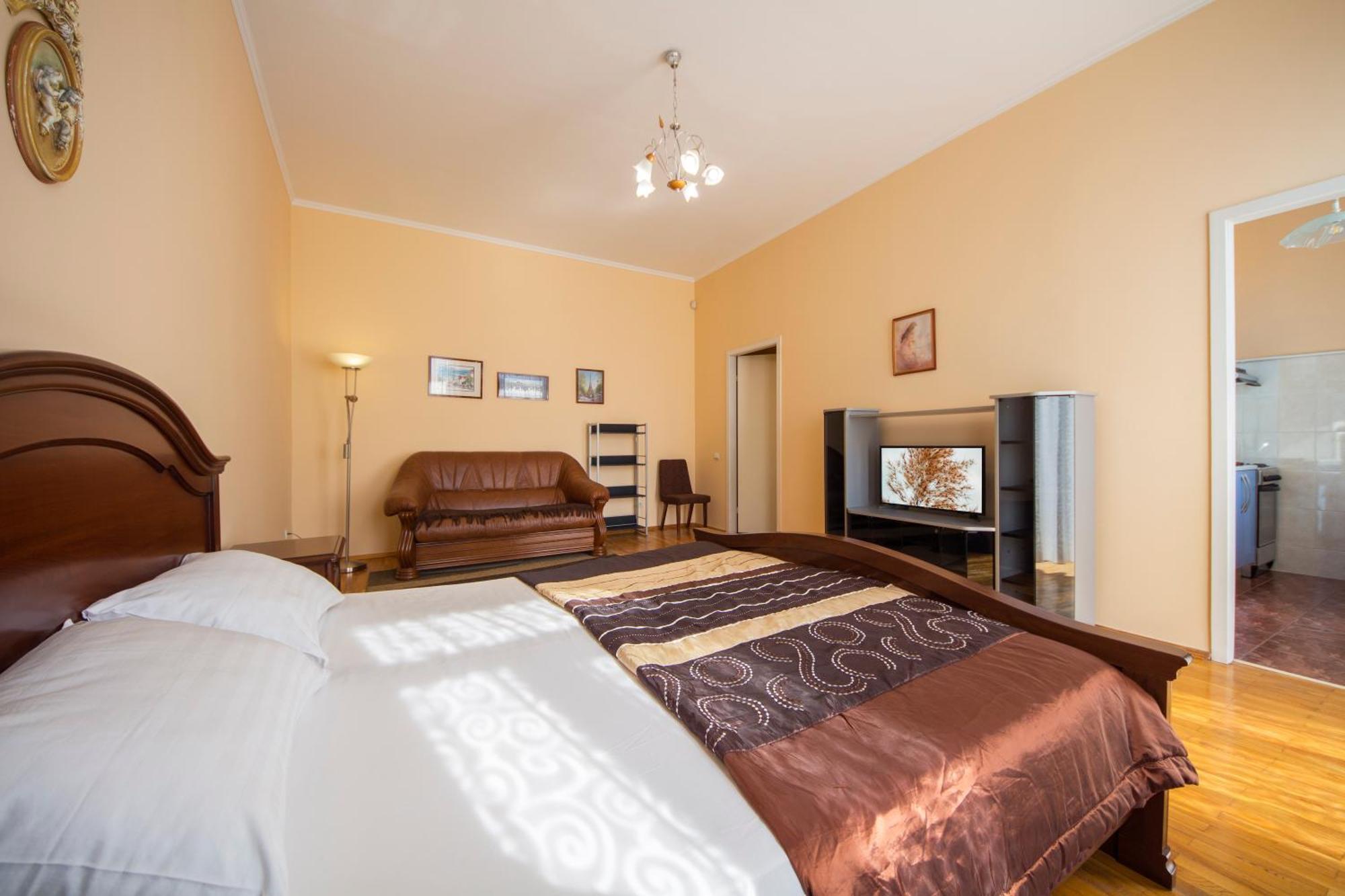 Central Apartments Kiev Extérieur photo