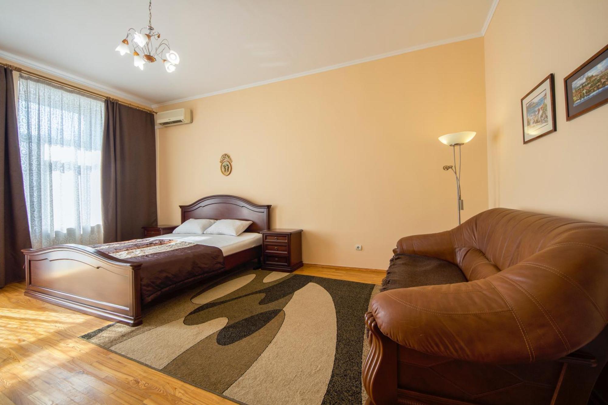 Central Apartments Kiev Extérieur photo